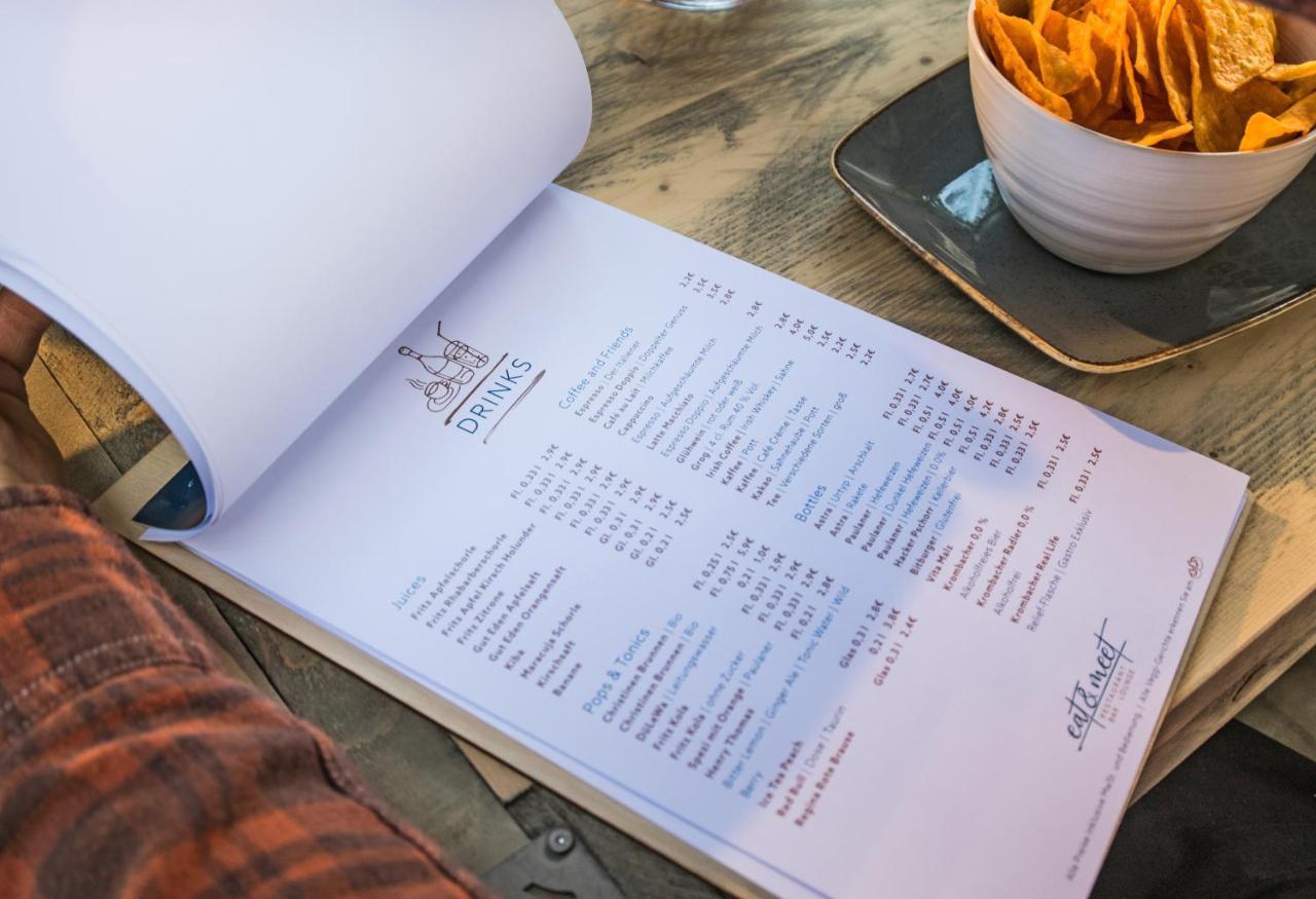 Hagen'S Hotel "Eat & Meet" Restaurant Bar Lounge هارن المظهر الخارجي الصورة